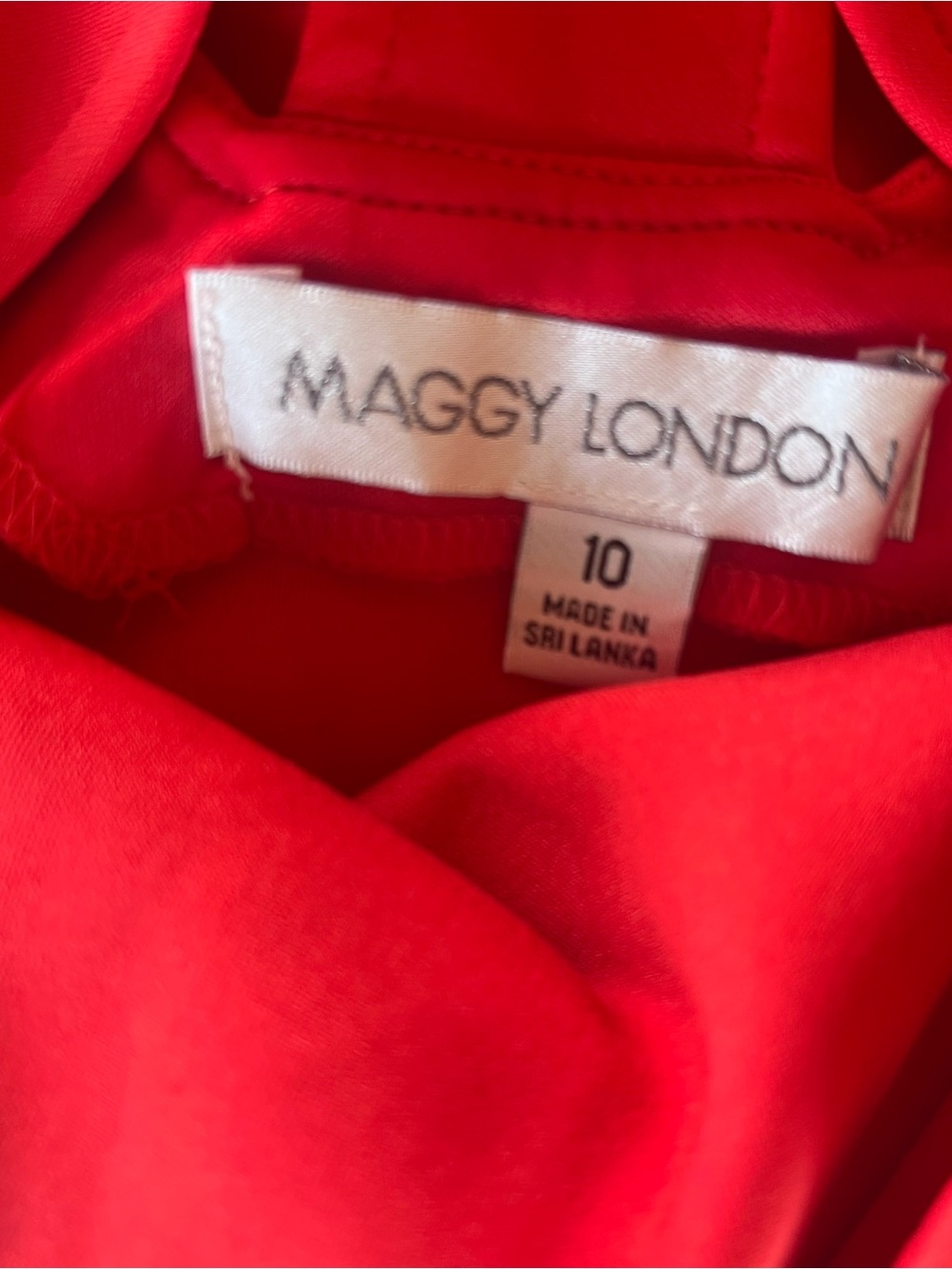 Maggy London Vibrant Red Dress - Picture 3 of 3